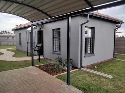 House For Sale in Lufhereng, Soweto