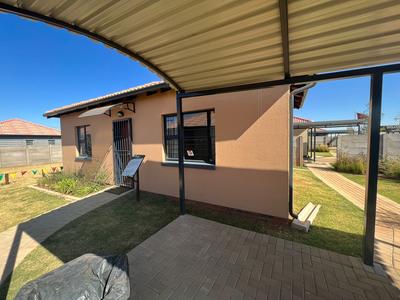 House For Sale in Pimville, Soweto