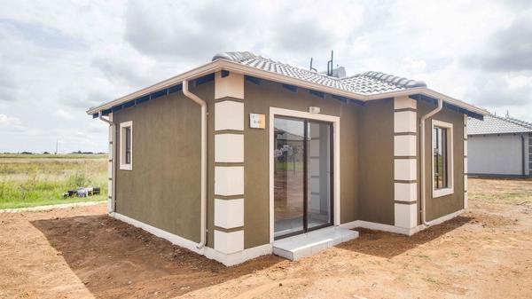 Residential Estate For Sale in Selcourt, Springs